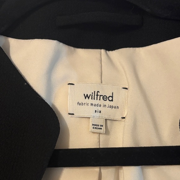 Wilfred Elegant Black and Cream Blazer - Picture 3 of 3